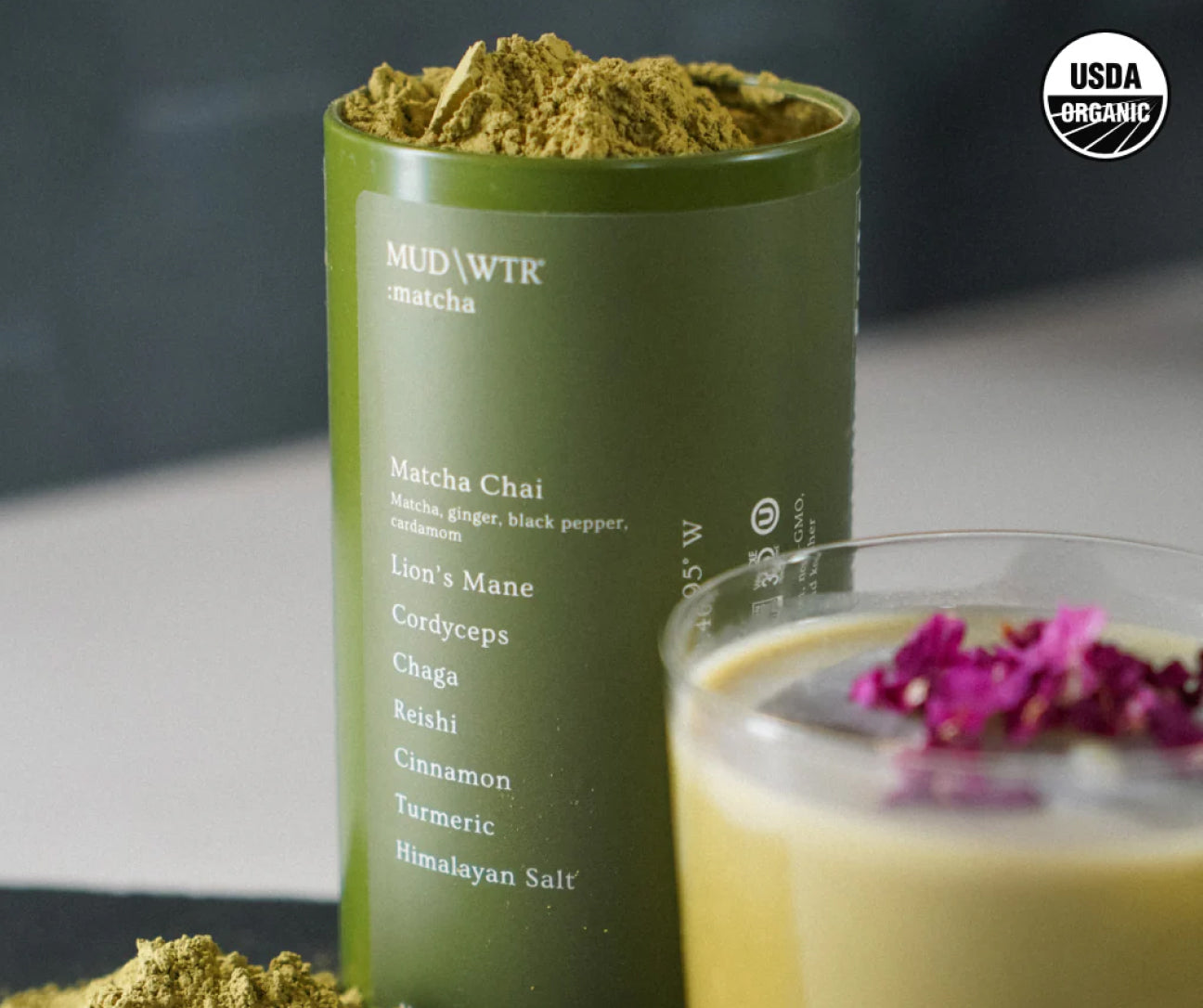 matcha-latte-starter-kit-r1 1._Matcha_11e019cd-8337-4900-ba33-94c953dac3d2.jpg